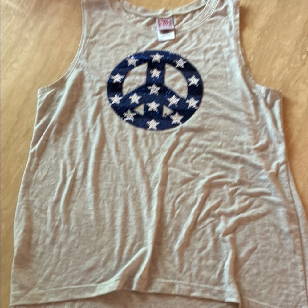 Women’s 4th of July Tank Top with Reversible Sequin Peace Sign